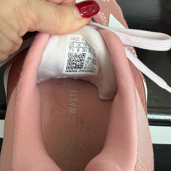 Adidas Solar Glide 5 running shoes in a pink color-way women’s 7.5 - Picture 7 of 8